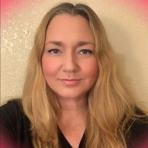 Meet your Posher, Jenna